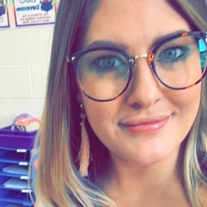 Meet your Posher, Allysha
